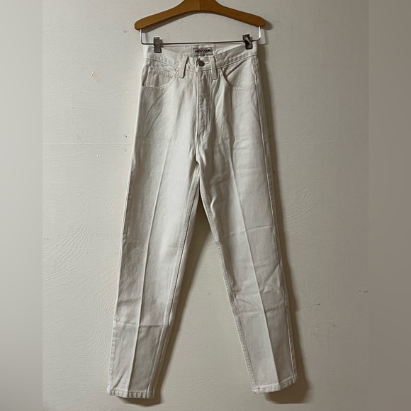 Vintage Guess High Rise 90's Tapered Mom Straight Jean Ivory Cream Size 26 - Picture 1 of 7